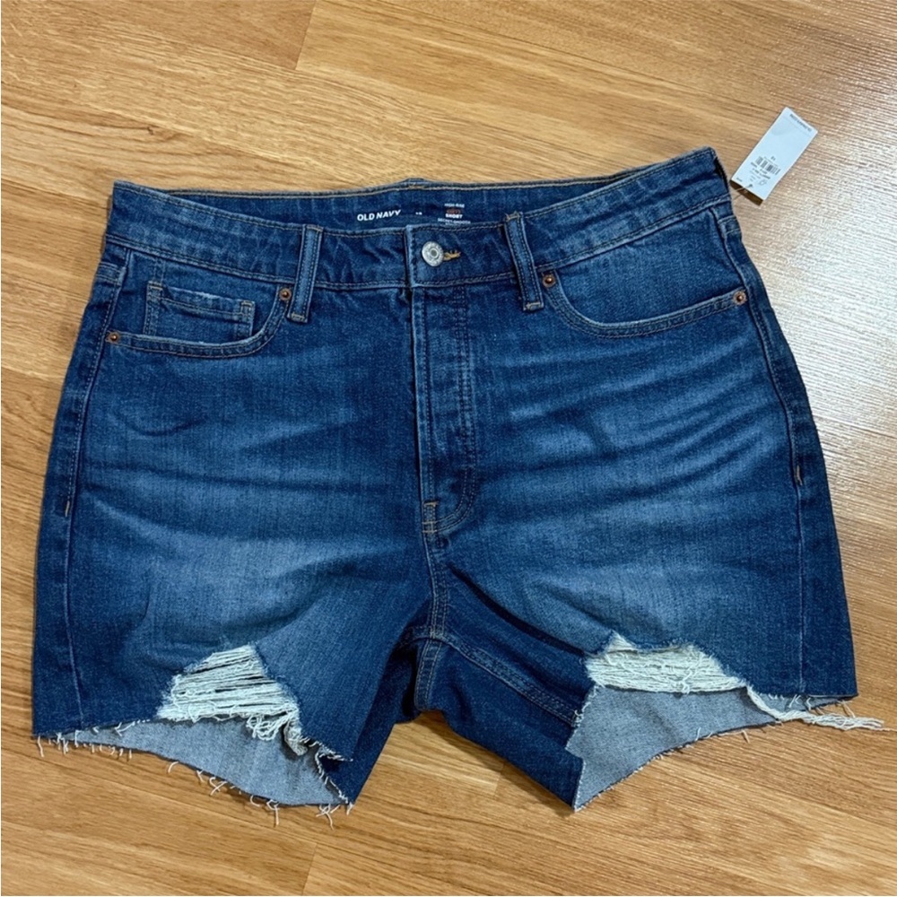Old Navy High-Rise Curvy Shorts